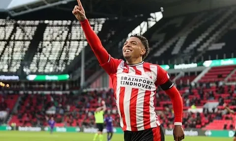 Dortmund tiến bước dài trong việc thay Jadon Sancho
