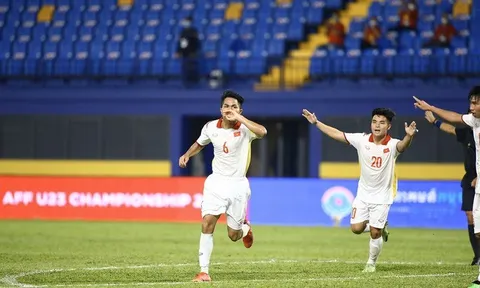 Dụng Quang Nho tỏa sáng, U23 Việt Nam thắng đậm Singapore