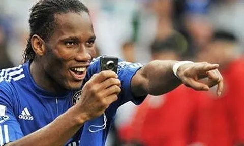 Drogba: "Nhiệm vụ của cậu đã kết thúc"