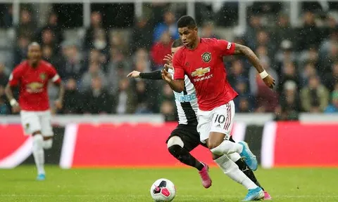 Đừng lo lắng! Man Utd vẫn đang... cạnh tranh "chiếc giày Vàng"