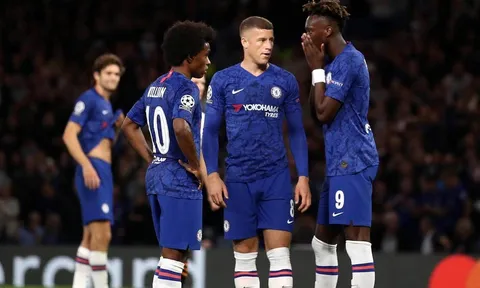 Dứt tình Chelsea, "máy chạy" 35 triệu khao khát đến Barcelona