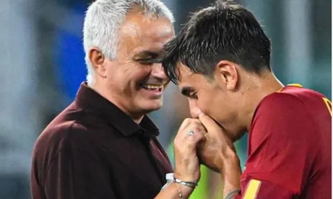 Dybala nổ cú đúp, Mourinho lên ngôi đầu Serie A