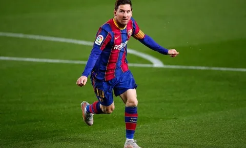 Messi lập thành tích 'vô tiền khoáng hậu'