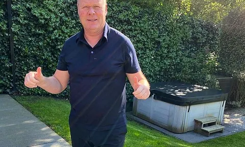 Koeman lật mặt sự xảo trá của Laporta