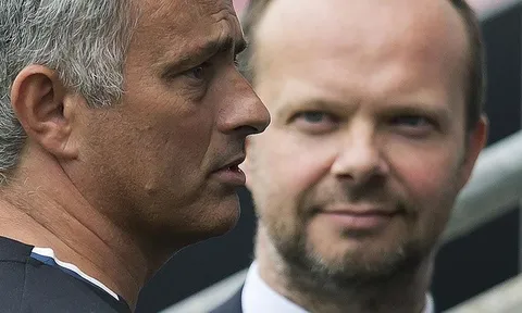 Sau tất cả, M.U sắp đón bản HĐ trong mơ Mourinho từng ngăn cản