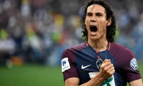 Ed Woodward gật đầu, ai là người ngăn Cavani gia nhập Man Utd 7 năm về trước?