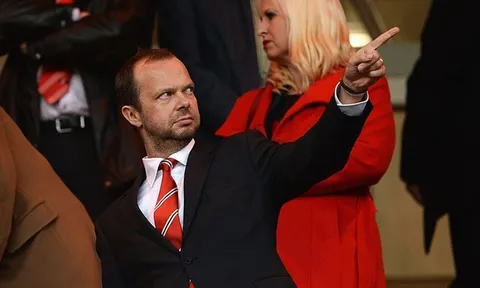 Ed Woodward nổi 'cơn thịnh nộ' và cú áp phe đỉnh cao của Man Utd