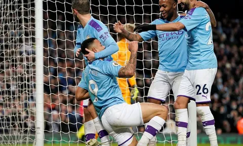 Đẳng cấp 'nhà vua' lên tiếng, Man City đè bẹp Leicester tại Etihad