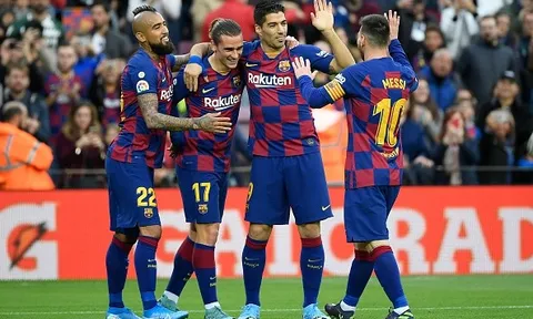 Hậu SKĐ, "kẻ hết thời Barca" lần đầu làm điều kỳ diệu tại Camp Nou