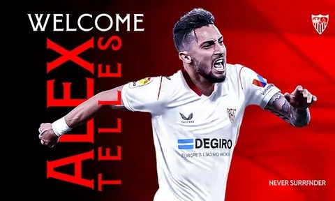 CHÍNH THỨC! Man Utd chia tay cầu thủ thứ 10