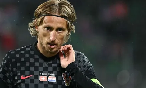 Luka Modric tuyên chiến với truyền thông Anh