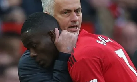 Eric Bailly: "Mourinho luôn đối tốt với tôi..."