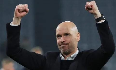 Hoàn tất thỏa thuận, Man Utd ký 2 HĐ đầu tiên cho Ten Hag