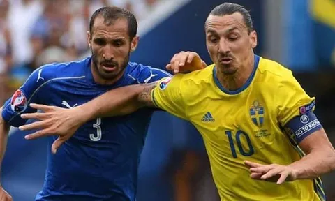 'Ngoài Ronaldo và Messi, đó là tiền đạo khó khăn nhất tôi từng phải đối đầu'