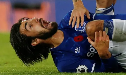 Everton ra thông báo về chấn thương khủng khiếp của Gomes, điều tồi tệ đã đến
