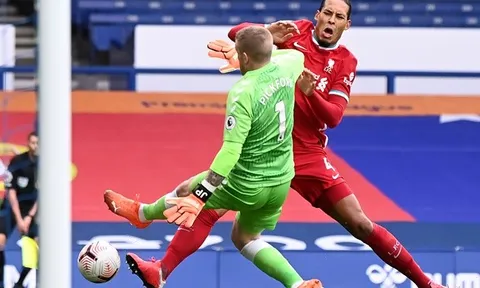 'Kinh khủng. Thật tồi tệ như cách Keane đã làm với Alf-Inge Haaland'