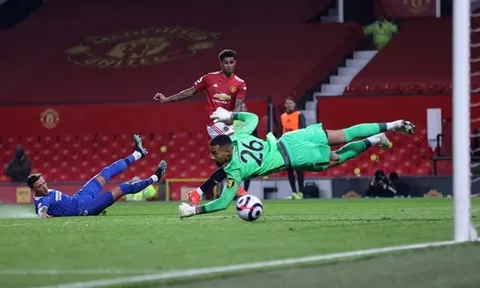 Sao Man United bắn tín hiệu vui trước khi tái xuất