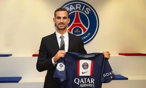 CHÍNH THỨC! PSG công bố tân binh thứ 6