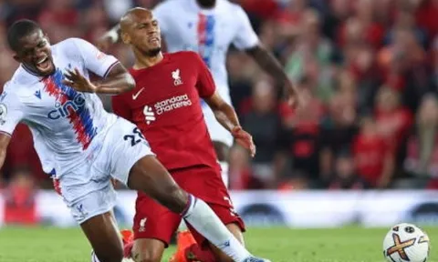 Fabinho đang mang đến vấn đề cho Liverpool