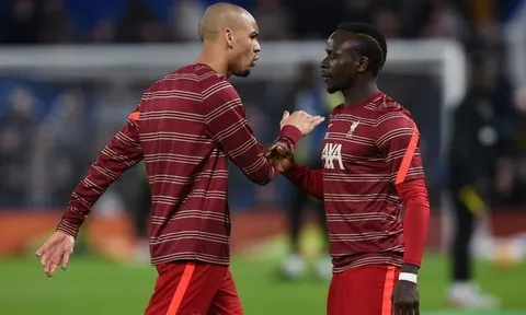 Fabinho tiết lộ cuộc đối thoại thuyết phục Mane