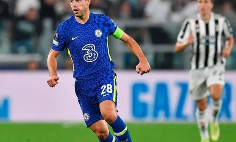 Fabregas tiết lộ cái tên Chelsea sắp gia nhập Barcelona