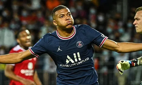 Fabrizio Romano ấn định thời điểm Mbappe đến Real