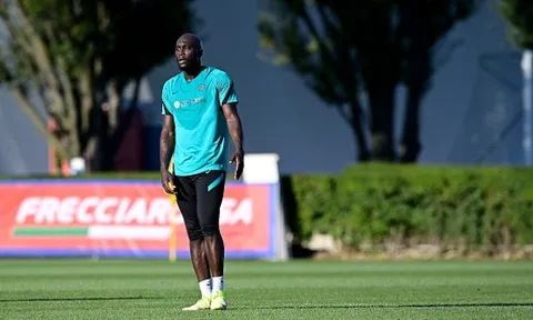 Fabrizio Romano hé lộ lý do Chelsea chưa công bố thương vụ Lukaku