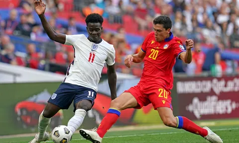 Fan Arsenal: “Saka ở tuyển Anh là một đẳng cấp khác”