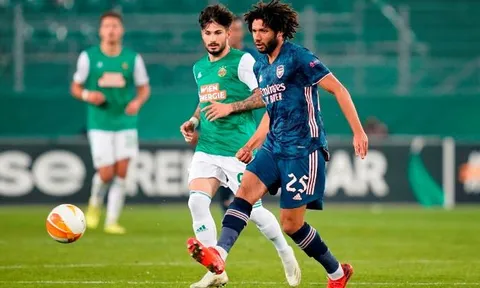 Fan Arsenal: "Tôi như đang xem Pirlo thi đấu vậy"