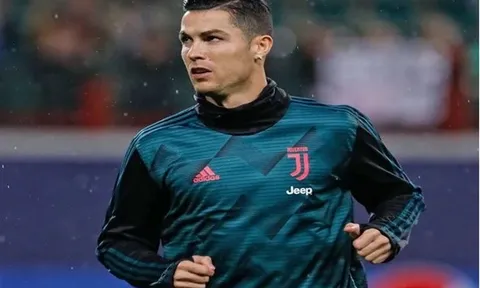 Fan Barca: "Chỉ có đồ thần kinh mới nghĩ Ronaldo hơn cậu ấy"
