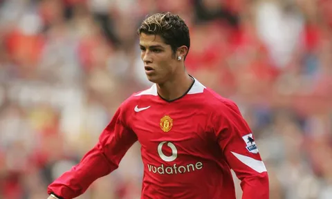 Fan Barca gây bất ngờ lớn: "Cậu ấy y như Ronaldo thuở mới đến Man Utd!"