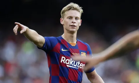 Fan Barca gay gắt: "Câm mồm và biến khỏi nơi đây ngay!"