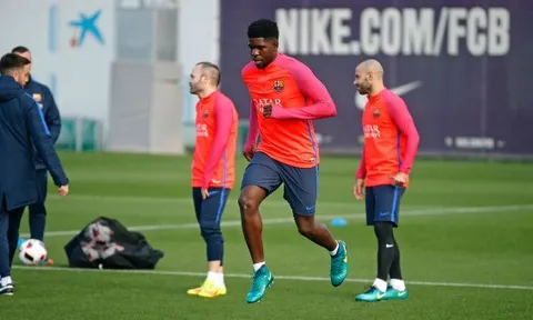 Fan Barca thất vọng: "Thôi xong! Gã này tiêu tùng rồi, bán ngay đi thôi"