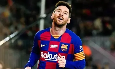 Fan Barca: "Thưa quý vị, đây là cách anh nhà ăn mừng QBV thứ 6"