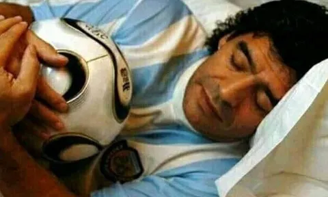 Maradona yên giấc vĩnh hằng, nỗi đau vô hạn bao trùm toàn cầu