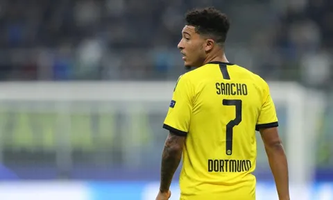 Fan Man Utd: "Bỏ qua Sancho, mua cậu ấy không cần suy nghĩ"