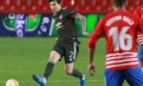 Quá đẳng cấp, 'Ice Man' Man Utd được ví như Scholes và hơn cả Kroos