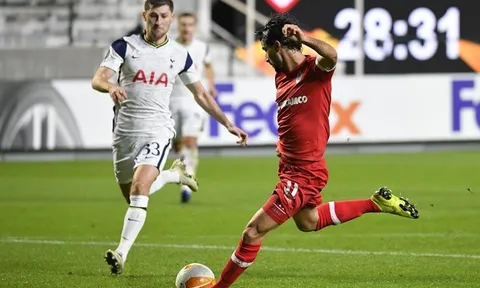 Fan Tottenham: "Nỗi ô nhục của CLB, hắn ở đây hơi lâu rồi đấy"