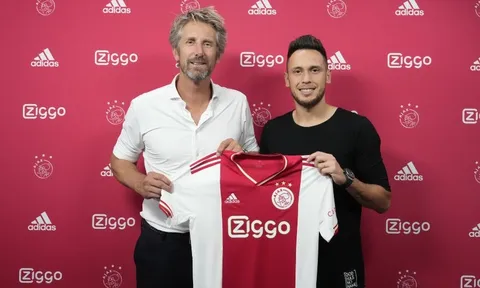 CHÍNH THỨC: Ajax công bố người thay Antony