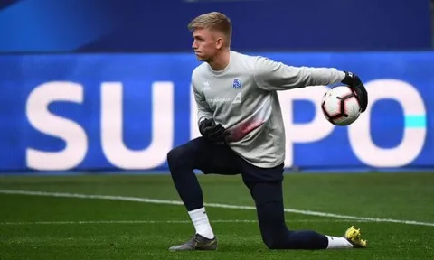 Fabrizio Romano: "Đúng vậy, cậu ấy sẽ sớm cập bến Emirates"