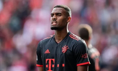 Cầu thủ từ chối M.U thất vọng với Bayern