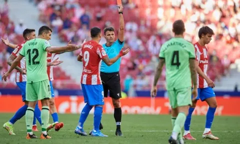 Felix bị đuổi, Atletico rơi điểm trước Bilbao