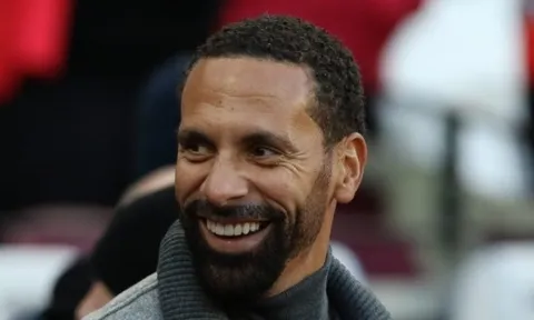 Ferdinand có thể đã chọn Chelsea thay vì Manchester United