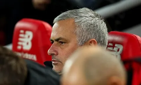 Ferdinand: "Mourinho mắc sai lầm chết người ở Man Utd"