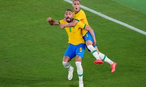 'Firmino mới' sẽ giúp Ten Hag thôi đau đầu