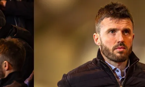 Solskjaer cười tươi bên Carrick trong ngày M.U sẩy chân