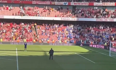 Thua Arsenal, "siêu bom" 95 triệu euro của Chelsea tạm biệt CĐV nhà