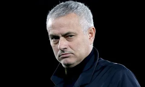 'Tôi đã nói chuyện với Mourinho về trận đấu với Man Utd'