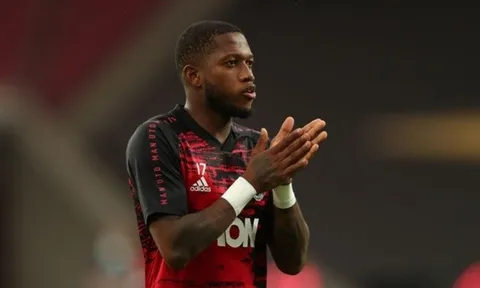 Fred có hành động "ẩn ý" trước tin đồn rời khỏi Man United
