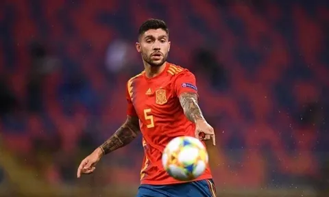 ''Laporte 2.0'' làm 1 điều, bộ đôi Premier League ''mở cờ trong bụng''